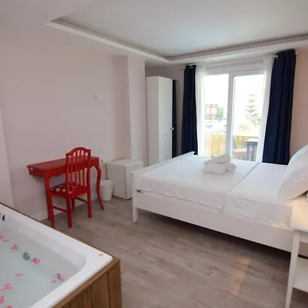 Ruhe Hotell Alaçatı