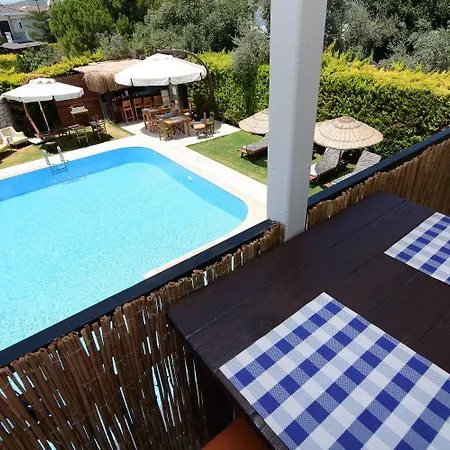 Ruhe Hotell Alaçatı